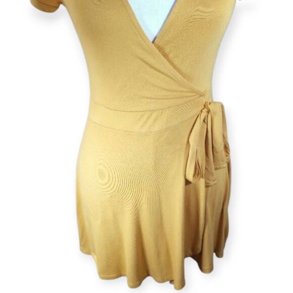 ROLLA COSTER MUSTARD YELLOW FAUX WRAP ROMPER SZ.S EUC. - Picture 3 of 7
